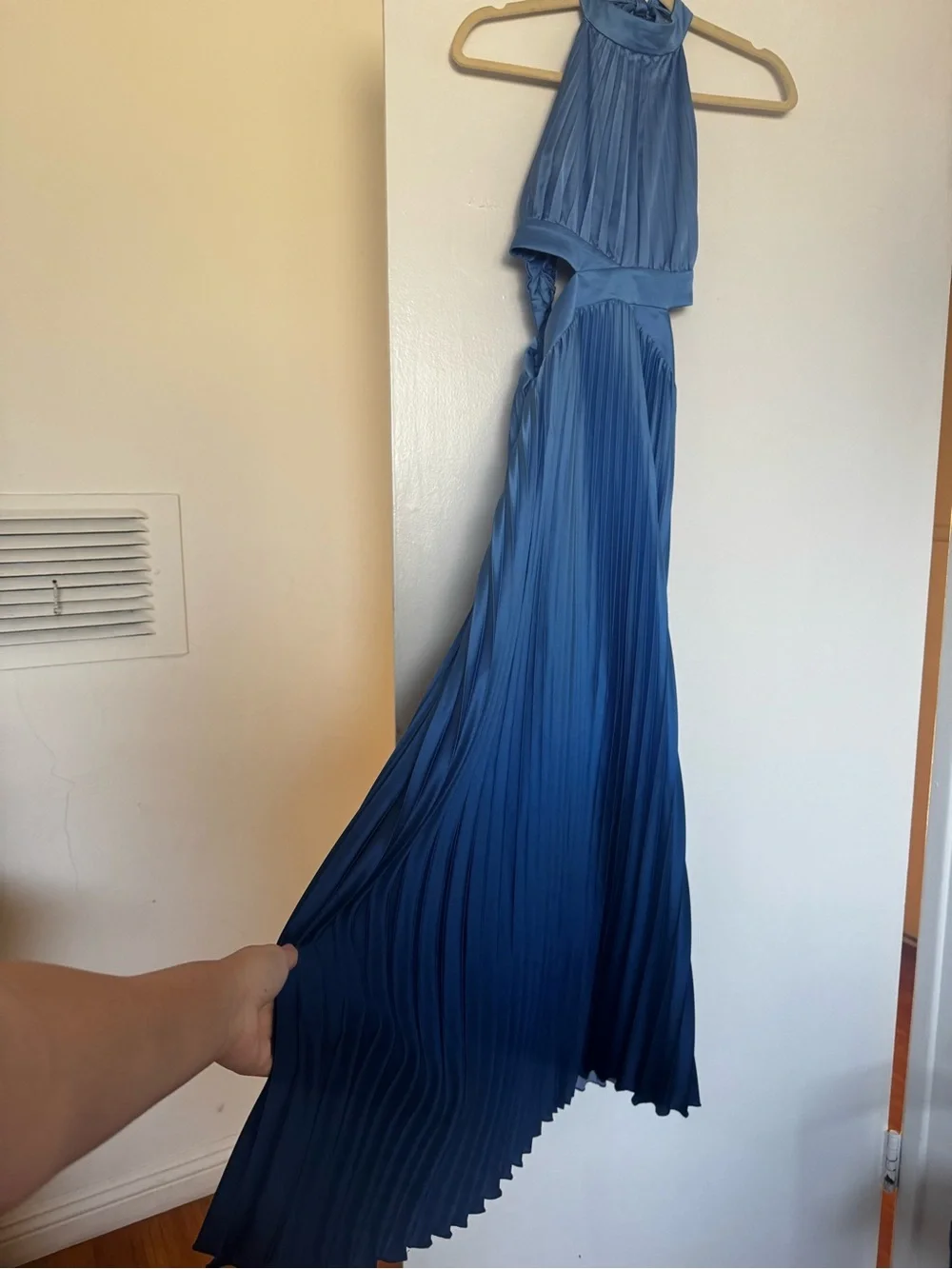 NWOT Abercrombie & Fitch Elegant Navy Blue Pleated Cutout Maxi Dress XSP